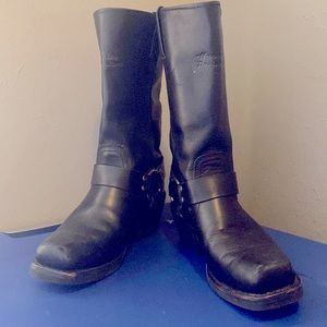 Harley Davidson motorcycle boots